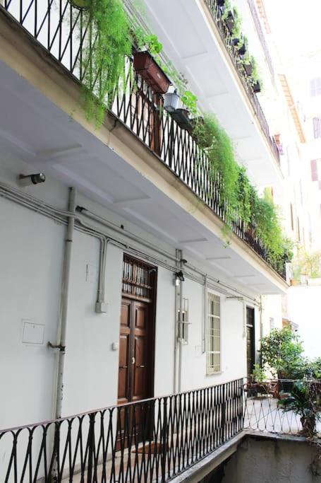 Near Colosseum By Varental 2Br + 1Sb 罗马 外观 照片