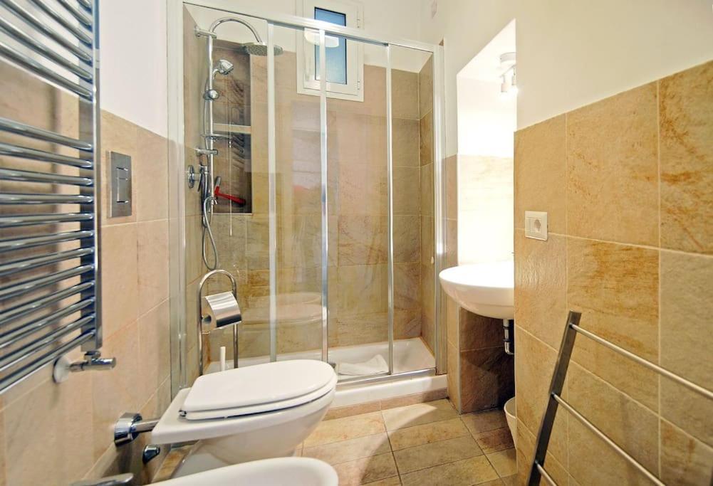 Near Colosseum By Varental 2Br + 1Sb 罗马 外观 照片